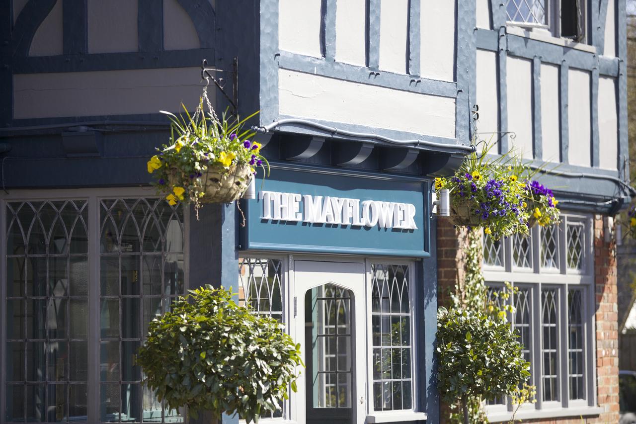 The Mayflower Lymington Buitenkant foto